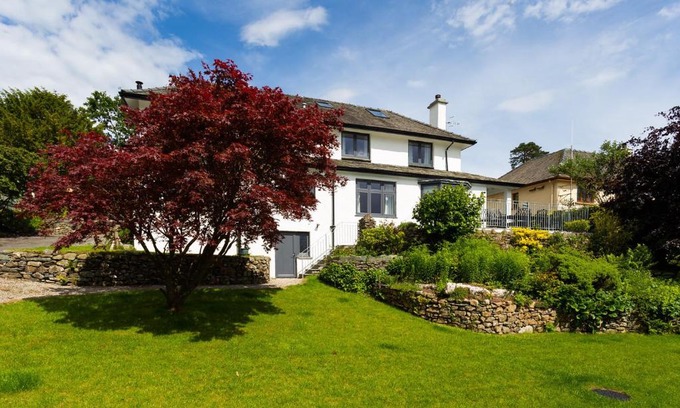 Ambleside Casa | Wynford