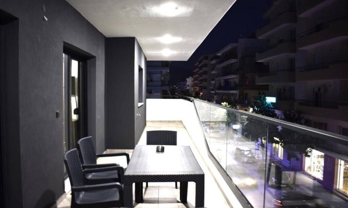 Xanthi Apartamento | XanthiBNB3: Brand-New Apartment with Direct Access to the City Center