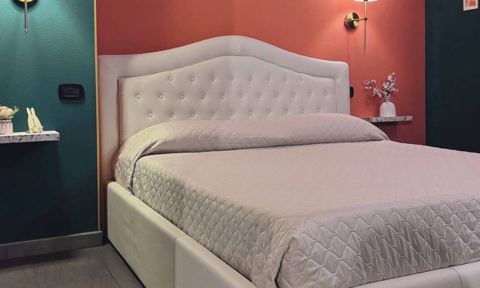 Iglesias Cama Y Desayuno | Xihouse, our best Double Room in a green park.