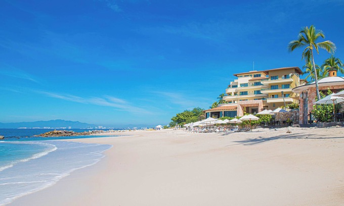 Amapas Complejo | Xmas 12/19-26 OCEANFRONT 3-bedroom Penthouse in 5 Star Resort in Puerto Vallarta