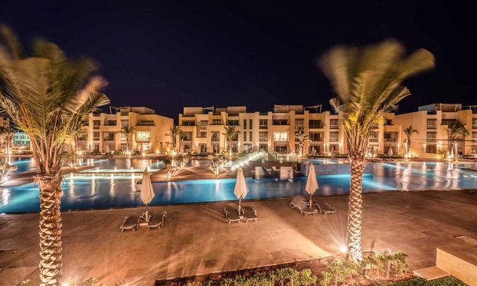 El Gouna Apartamento | Exotic 1bdr w/ Outdoor Terrace Pool & Beach Access