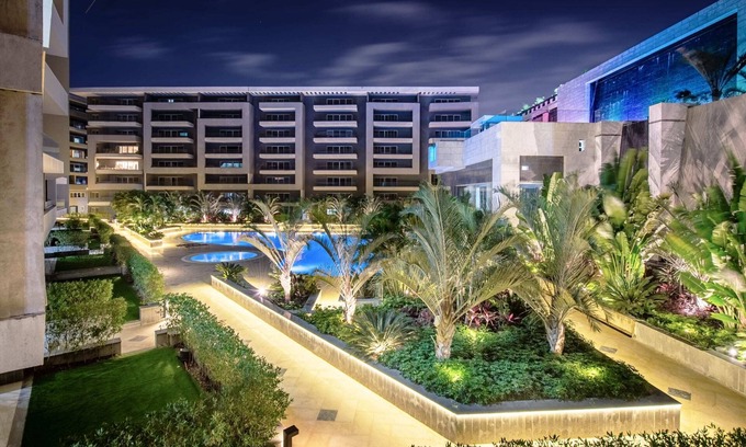 Heliopolis Apartamento | Xuru Stays I Waterfront Designer 2BR - 5 min to Airport