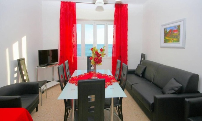 Marina di Andora Apartamento | XXV Aprile 2 Int 10 Frontemare 3