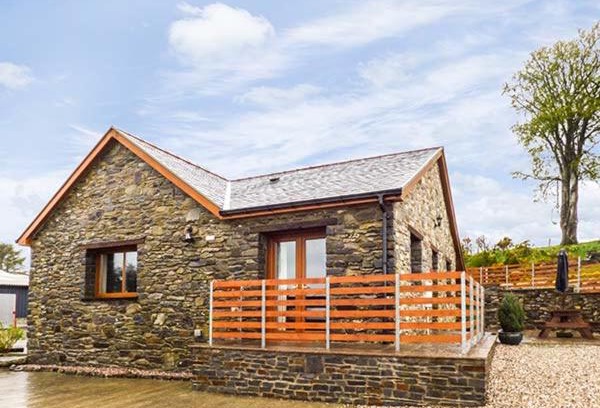 Bontnewydd Casa | Y Bwthyn