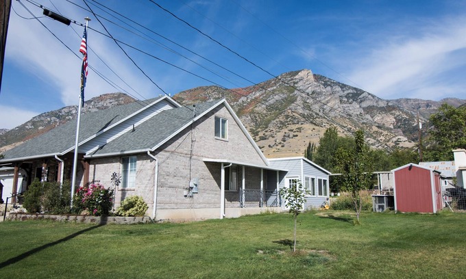 Provo Apartamento | Y Mountain View Cozy 2- bd Stay by BYU & Slate Canyon