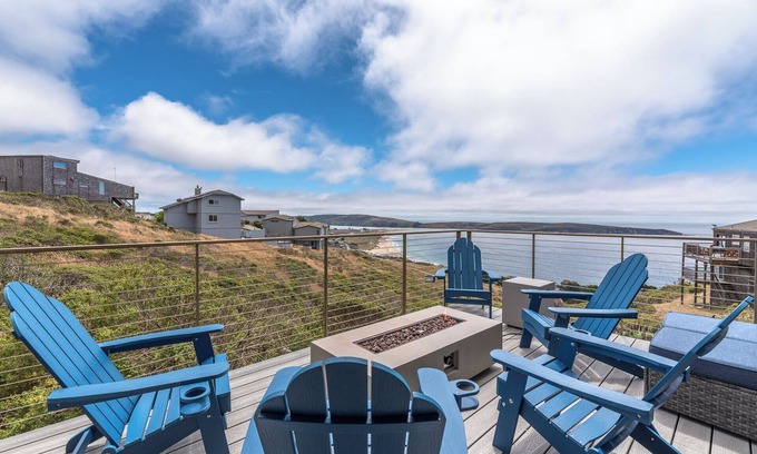 Dillon Beach Casa | Yacht Club: Gorgeous Beach House with Ocean Views!Avail for Month at a time!