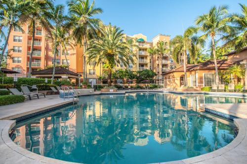 Aventura Apartamento | Yacht Club Newly renovated parking included
