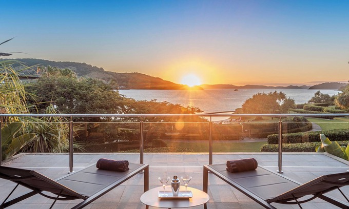 Hamilton Island Villa | Yacht Club Villa 2, Yacht Club Villa 2 on Hamilton Island