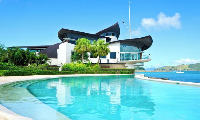Hamilton Island Villa | Yacht Club Villa 14 - "Mandalay"