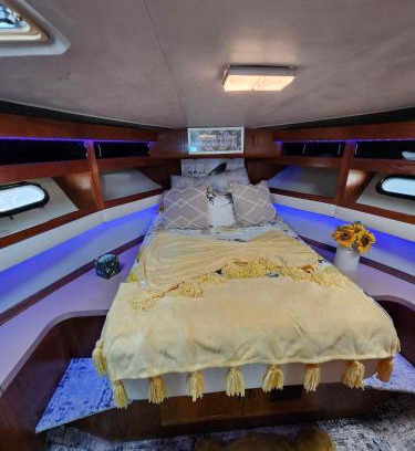 Edgewood Alquiler De Eote | Yacht Rental