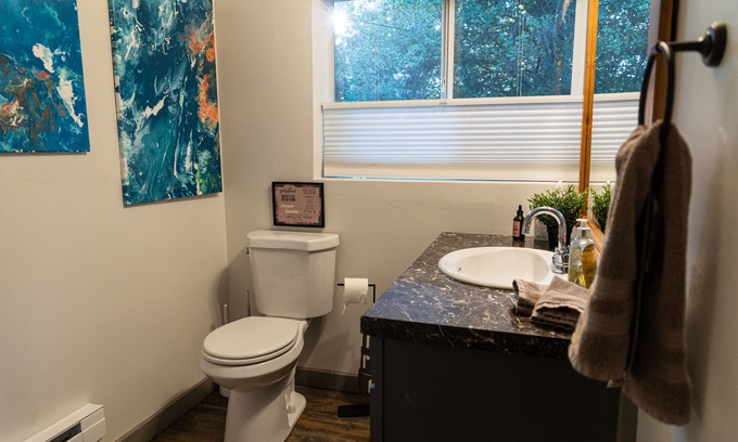 Flagstaff Casa | Yahoo! It's Ski Season! Stay in our Cozy Bungalow