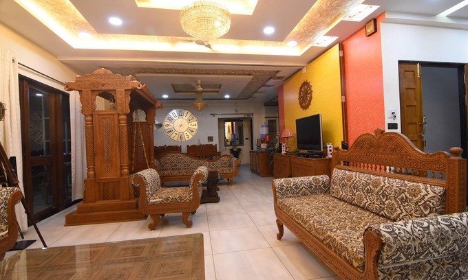 Vadodara Apartamento | Yajmaan - 1-401 Apartamento de servicio de lujo Ultra Morden