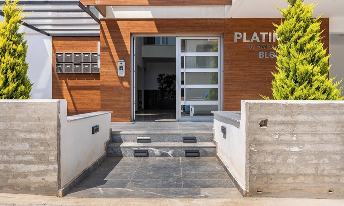 Limassol Apartamento | YAMAS Urban Living Pool Penthouse Marvel