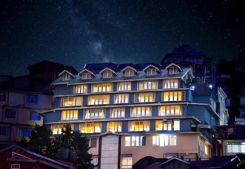Darjeeling Hotel | Yashshree Mall Road Darjeeling