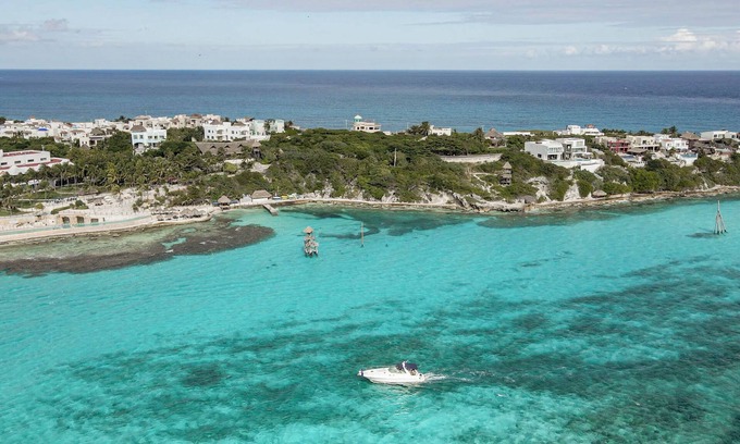 Zona Hotelera Alquiler De Eote | YATE privado para tour en isla mujeres, bebidas-snorkel incluidos