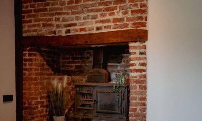Sittingbourne Casa | Ye Old Shop - Milton - Sleeps 12