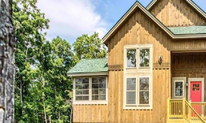 McHenry Casa | Year round fun and relaxation 5 min to slopes 15 min to the beach and golf