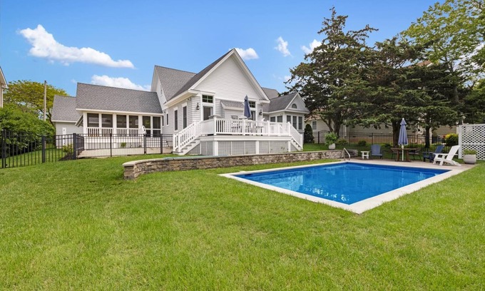 West Cape May Casa | Year-Round Retreat in West Cape May with Pool – Pet Friendly! Biriding Retreat