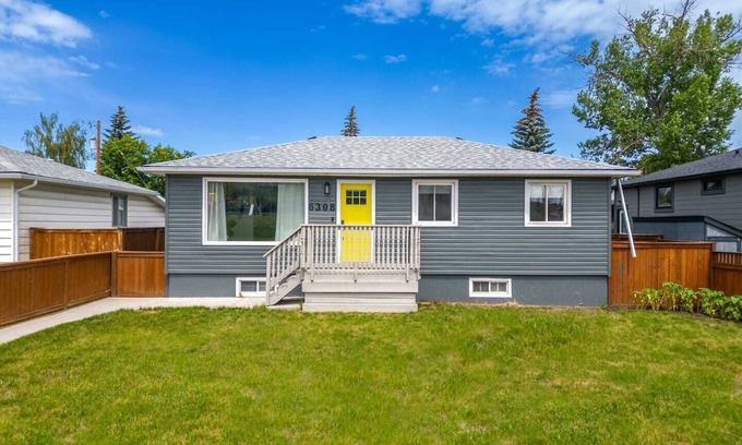 Northwest Calgary Casa | Yellow Door 2BDR Home in Bowness