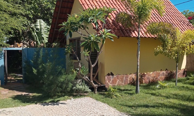 Fortim Chalet De Esquí | Yellow Forest Cottages