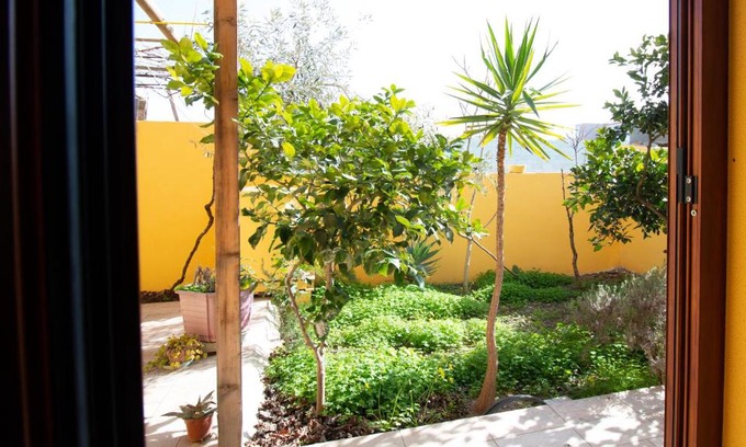 Torre Grande Apartamento | Yellow House-Villetta con giardino