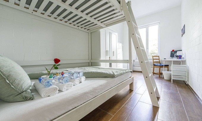 St. Gallen Casa | Yellow Inn