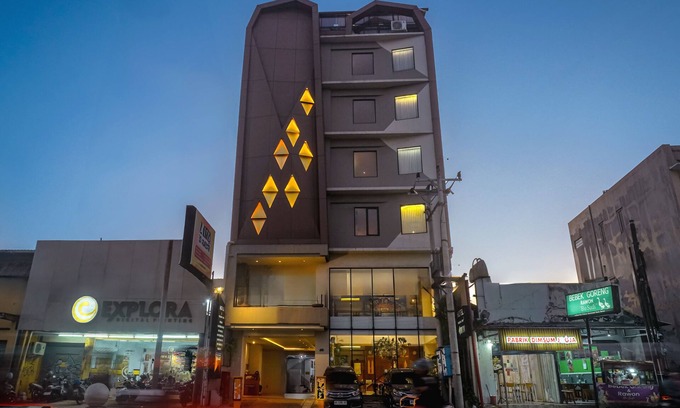 Catur Tunggal Hotel | Yellow Star Hotel Gejayan
