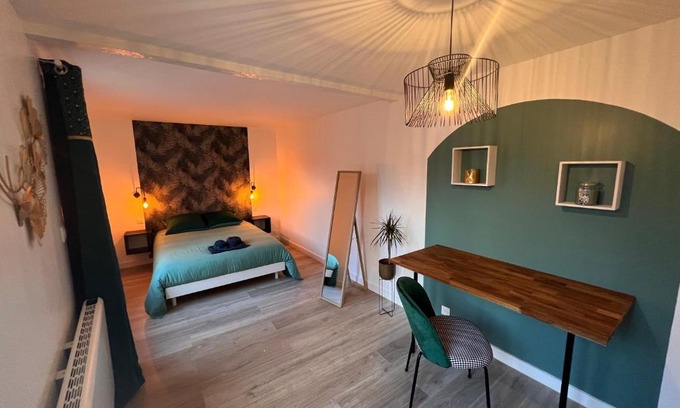 Chatellerault Apartamento | YellowHouse - CosyHouseByJanna