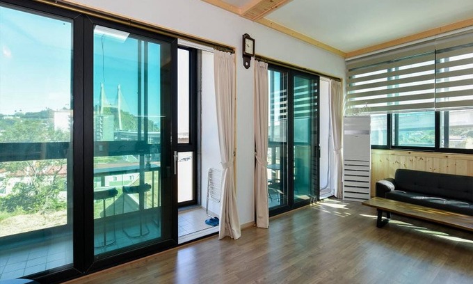 Yeosu Casa | Yeosu Chunghong Pension