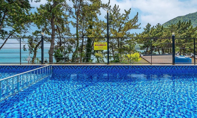 Musilmok Casa | Yeosu Sea&blue Family Pension