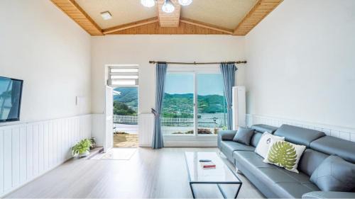 Yeosu Casa | Yeosu Sky Pension