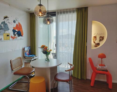 Yeosu Apartamento | Yeosu Ubless Gami Stay