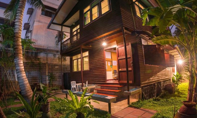 Sathorn Casa | Yesterday Sathon