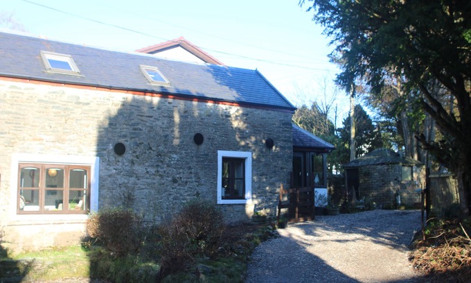Kilmun Cabaña | Yewtree Cottage -The Art House