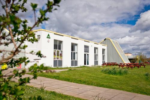 Lydstep Hostal | YHA Manorbier
