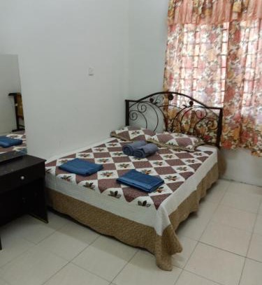 Ayer Panas Casa | YIE HOMESTAY muslim friendly