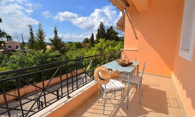 Corfu Town Apartamento | Ykies Apartment by Corfuescapes