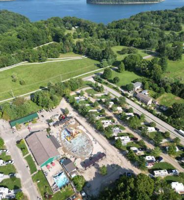 Avoca Otro | Yogi Bear's Jellystone Park at Lake Monroe
