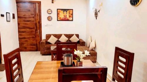 Tapovan Apartamento | Yogvan Holidays 1BHK Apartments Tapovan Rishikesh