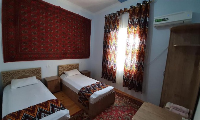 Itchan Kala Casa | "YOQUT HOUSE" guest house in the centre of ancient city