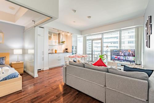 Toronto Entertainment District Hotel | York Suites
