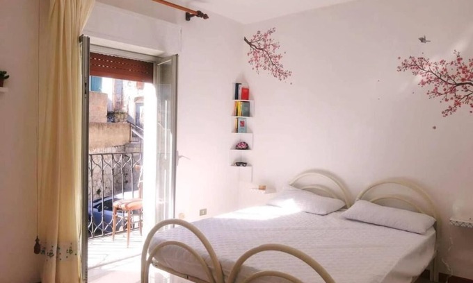 San Cataldo Apartamento | YOU ARE WELCOME, House in historic center in San cataldo, kind neighborhood