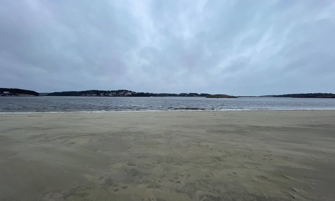 Phippsburg Casa | You will feel at home in our 2 bedroom year round house steps from Popham Beach
