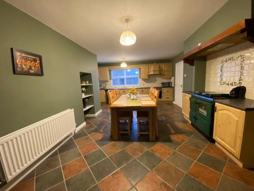 Magherafelt Casa | Young House