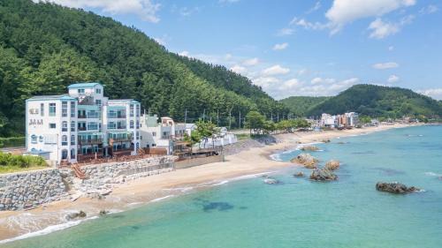 Yeongdeok Casa | Youngduk Sea & Spa Pension