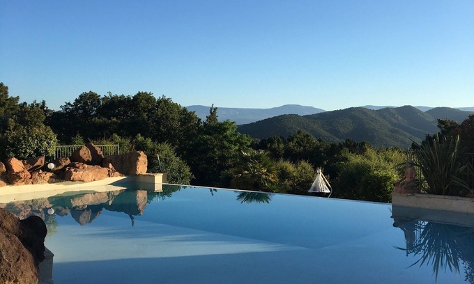 Saint-Raphael Casa | Your apartment in an exceptional villa