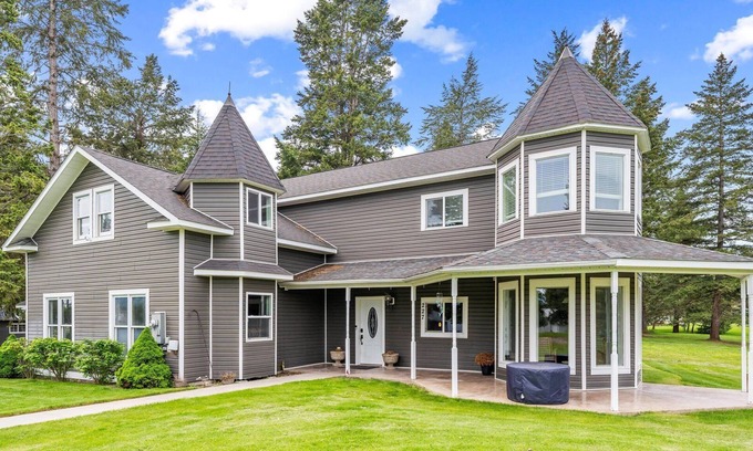 Evergreen Casa | Your Base Camp For Glacier National Park