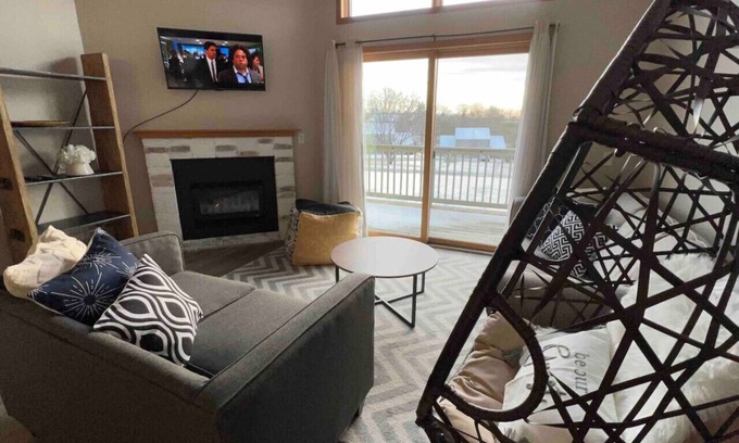 Lake Delton Condominio | Your Boho Retreat At Tamarack Resort