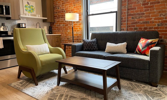 Riverside Apartamento | Your Central 1 Bed Travel Apartment Awaits in Downtown Spokane