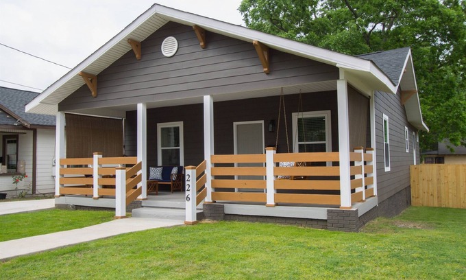 Crestline Heights Casa | Your Cozy Boho Hideaway — Relax, Explore, Chill